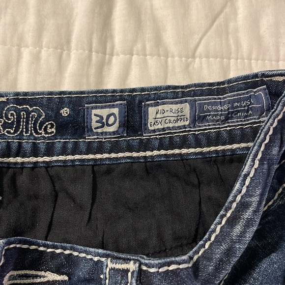Miss Me Mid- Rise Easy Cropped jeans - Picture 2 of 7
